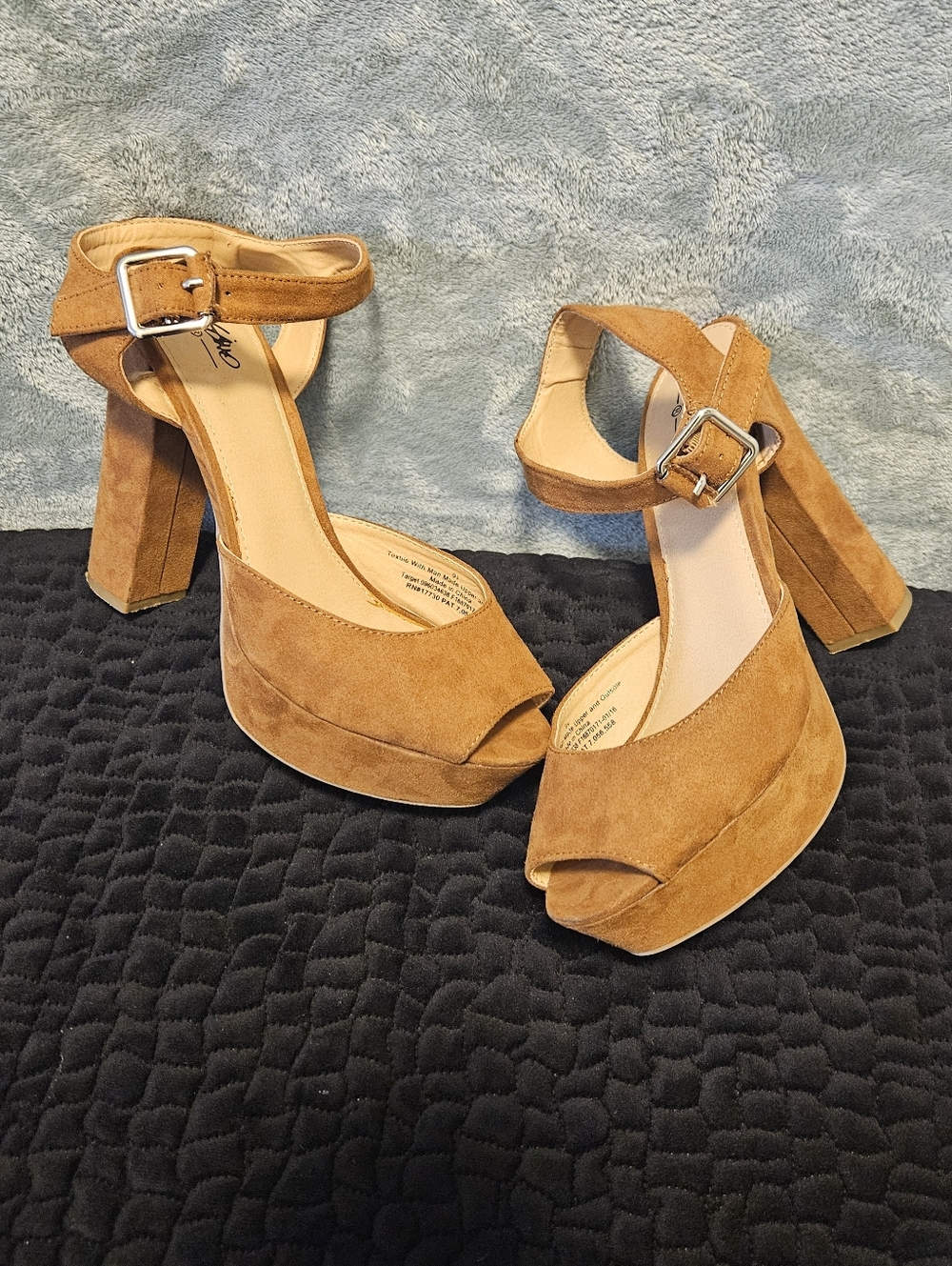 Mossimo Tan Suede Open Toe Ankle Strap High Heel Platform Sandals ~ Sz 9 1/2